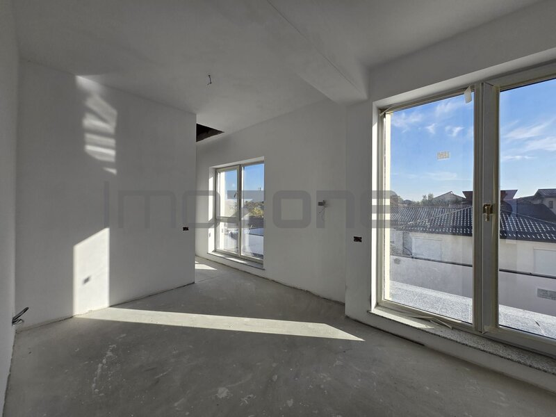 Otopeni, zona Ferme, vila 4 camere, 2 parcari, finisata la alb, comision 0%,